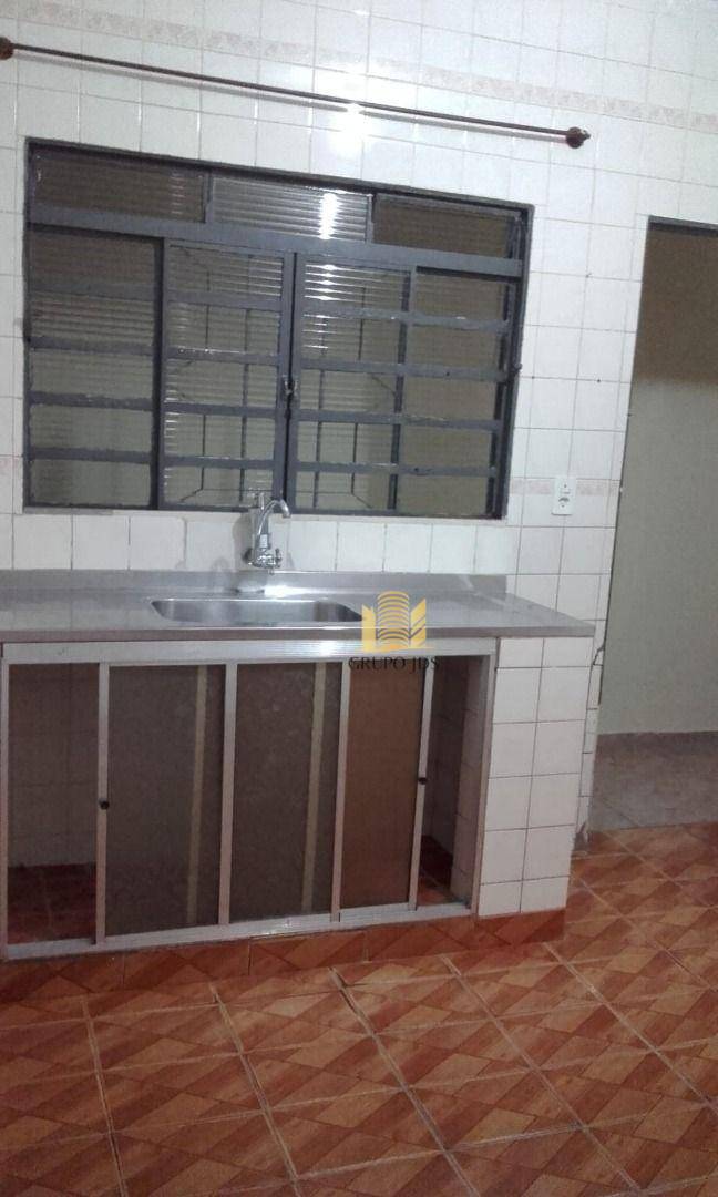 Casa à venda com 2 quartos, 181m² - Foto 5