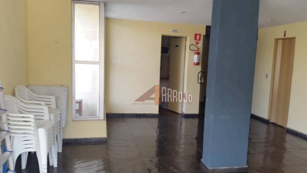 Apartamento à venda com 2 quartos, 49m² - Foto 18