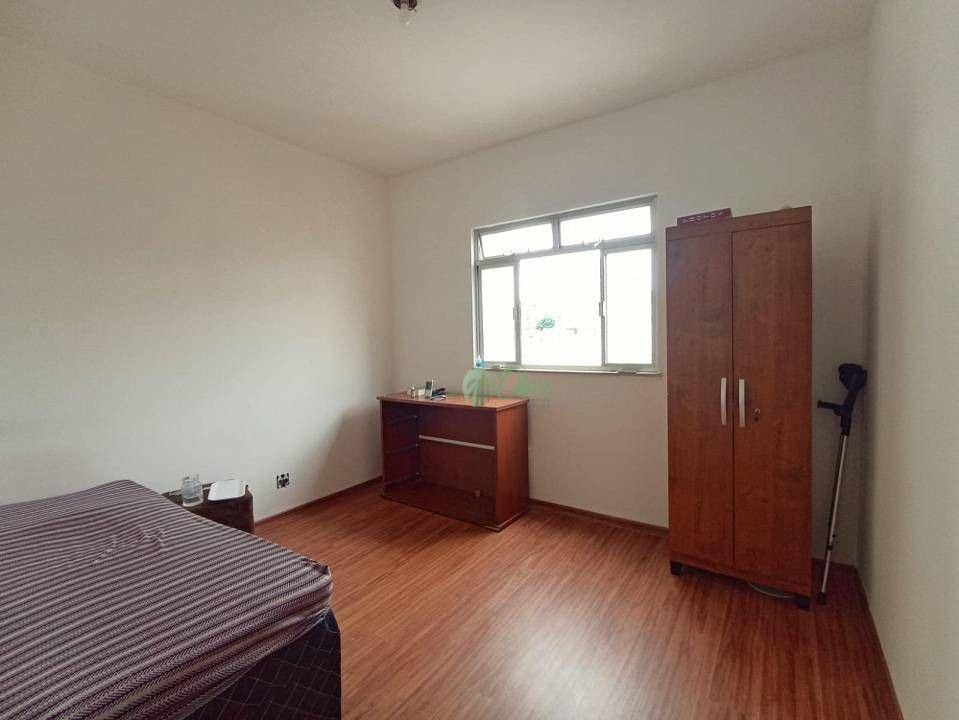 Apartamento à venda com 3 quartos, 140m² - Foto 12