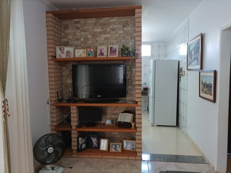 Prédio Inteiro à venda com 3 quartos, 230m² - Foto 3