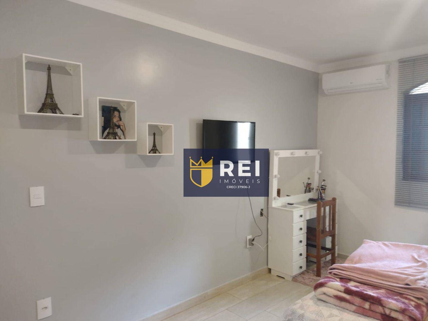 Terreno à venda com 4 quartos, 1020M2 - Foto 2