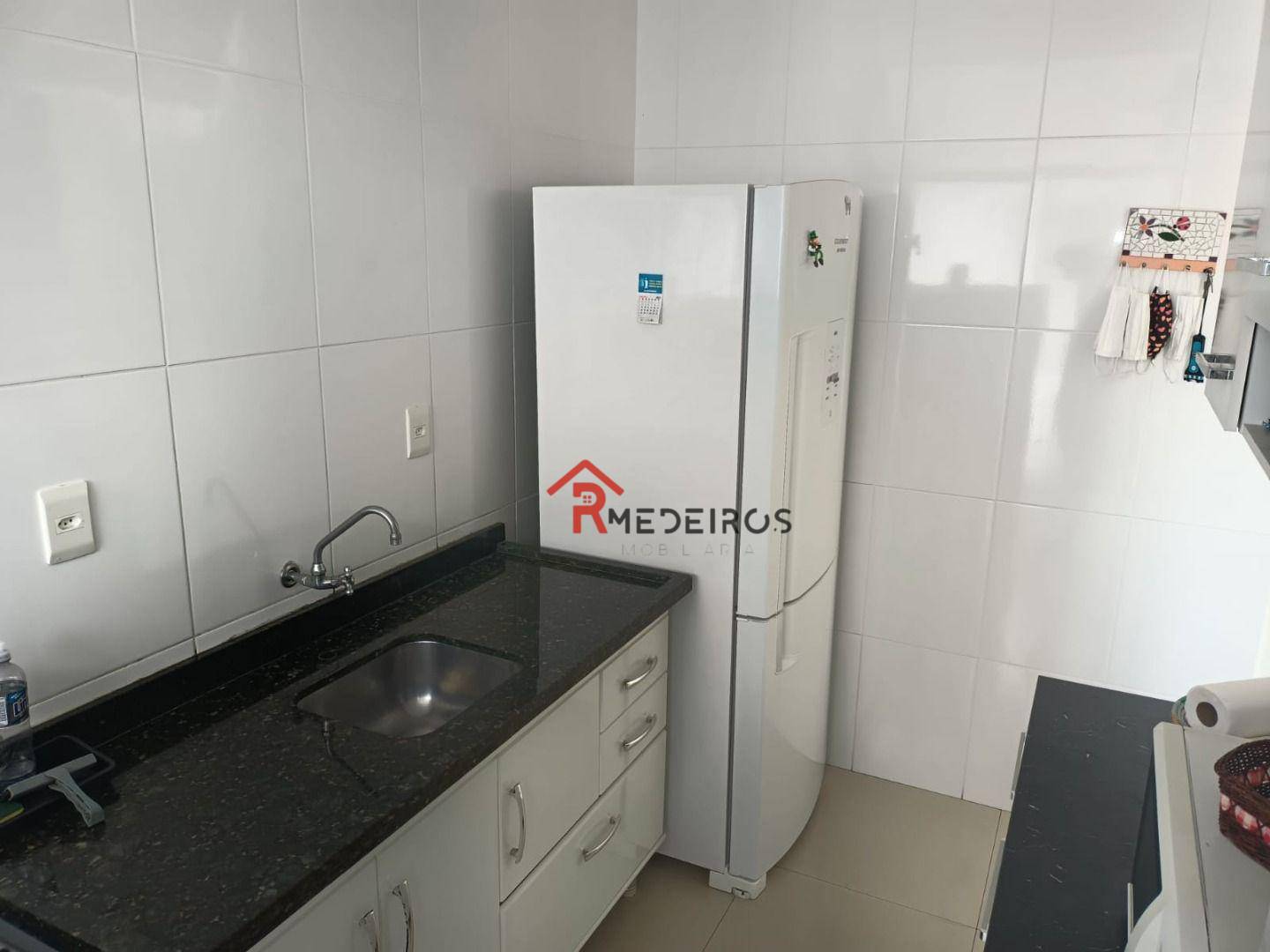 Apartamento à venda com 2 quartos, 74m² - Foto 9