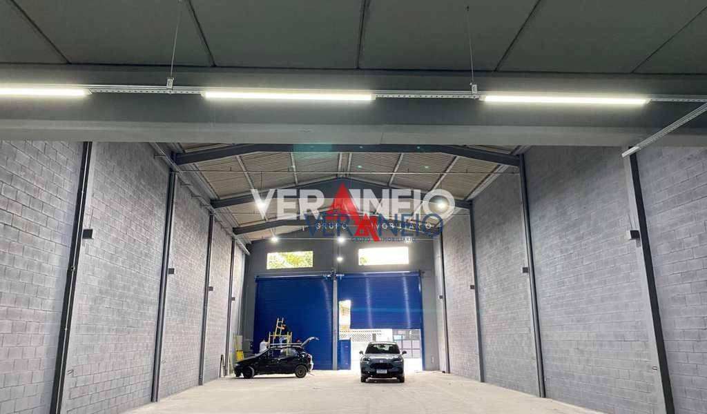 Depósito-Galpão-Armazém para alugar, 471m² - Foto 1