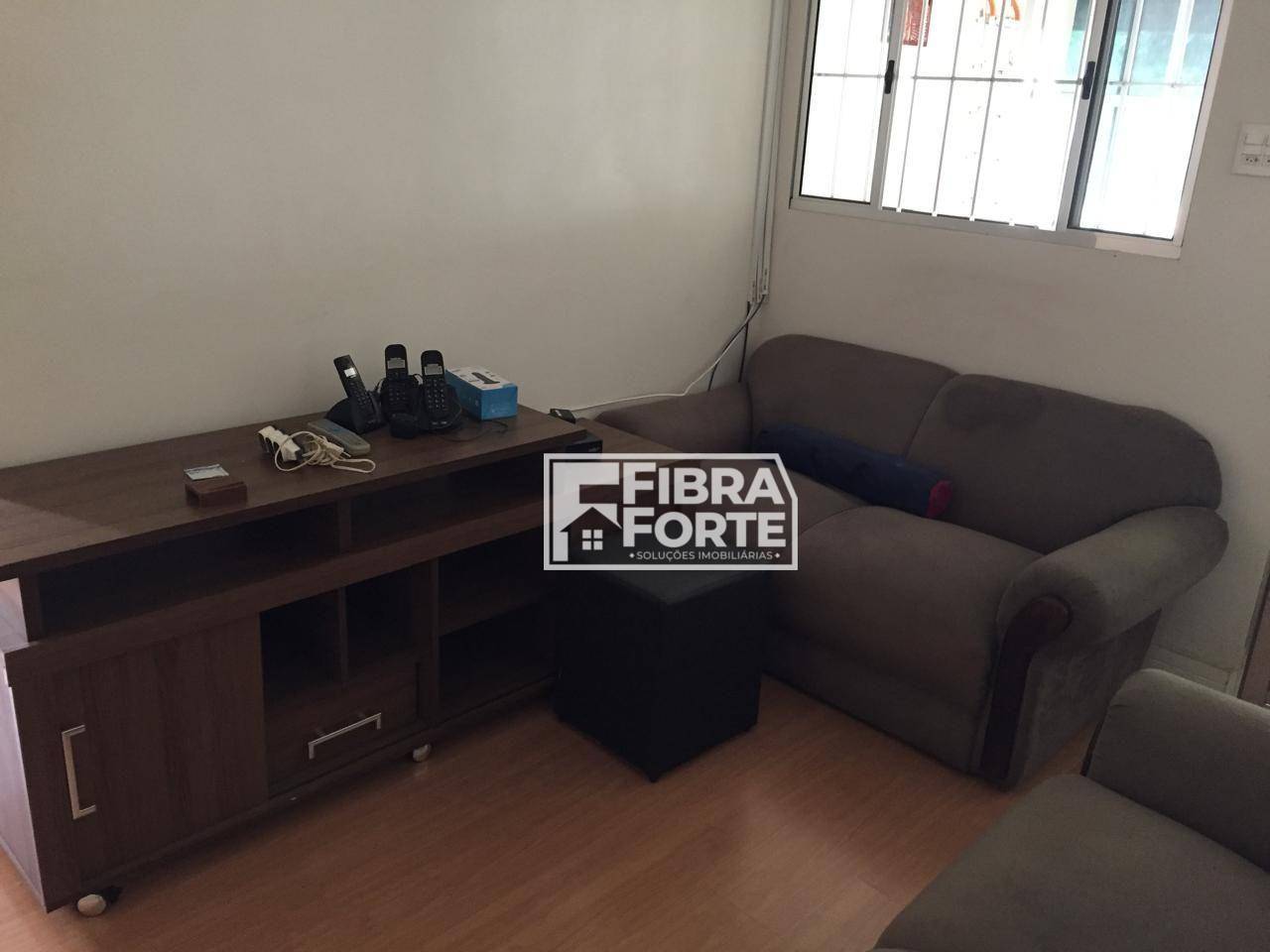 Casa para alugar com 2 quartos, 130m² - Foto 11