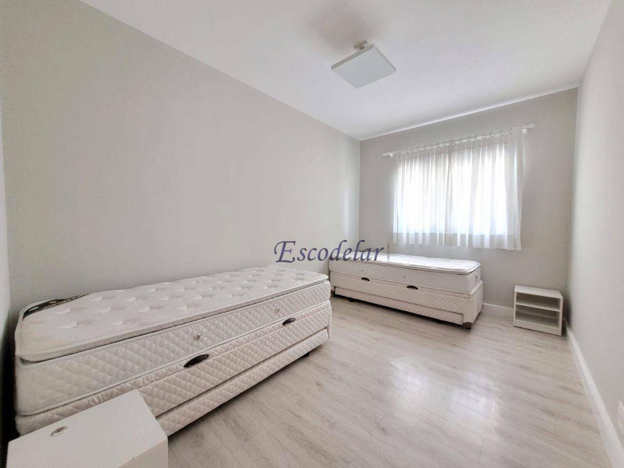 Apartamento para alugar com 4 quartos, 201m² - Foto 21