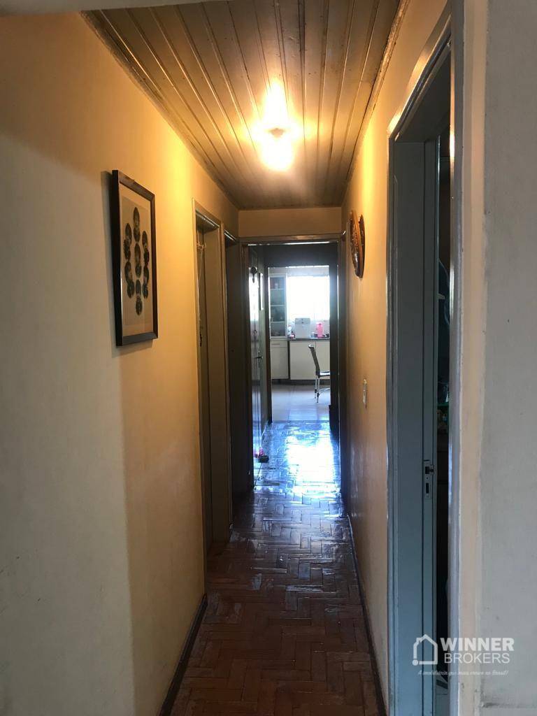 Casa à venda com 2 quartos, 128m² - Foto 4