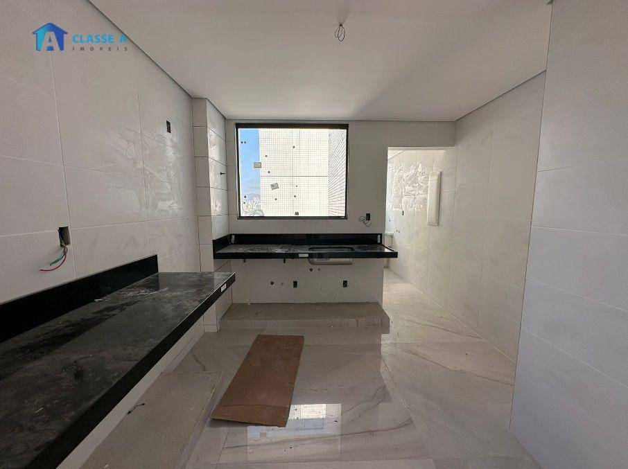 Apartamento à venda com 3 quartos, 75m² - Foto 7