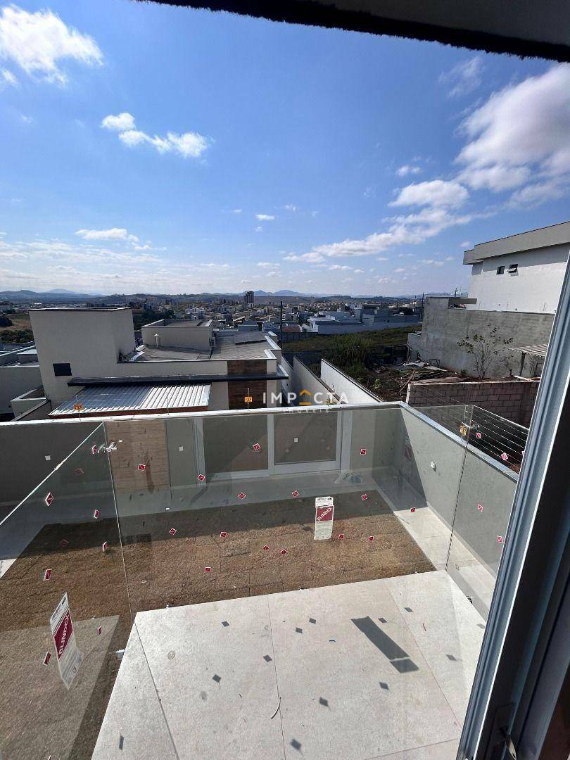 Casa à venda com 3 quartos, 200m² - Foto 3