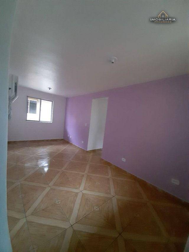 Apartamento à venda com 3 quartos, 54m² - Foto 2