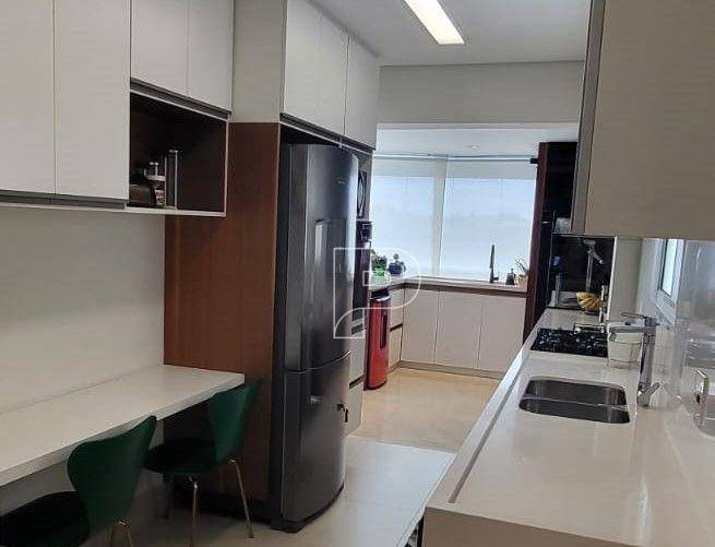 Apartamento à venda com 3 quartos, 171m² - Foto 10