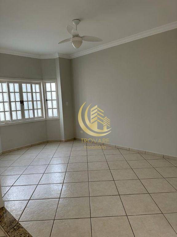 Sobrado à venda com 4 quartos, 300m² - Foto 22