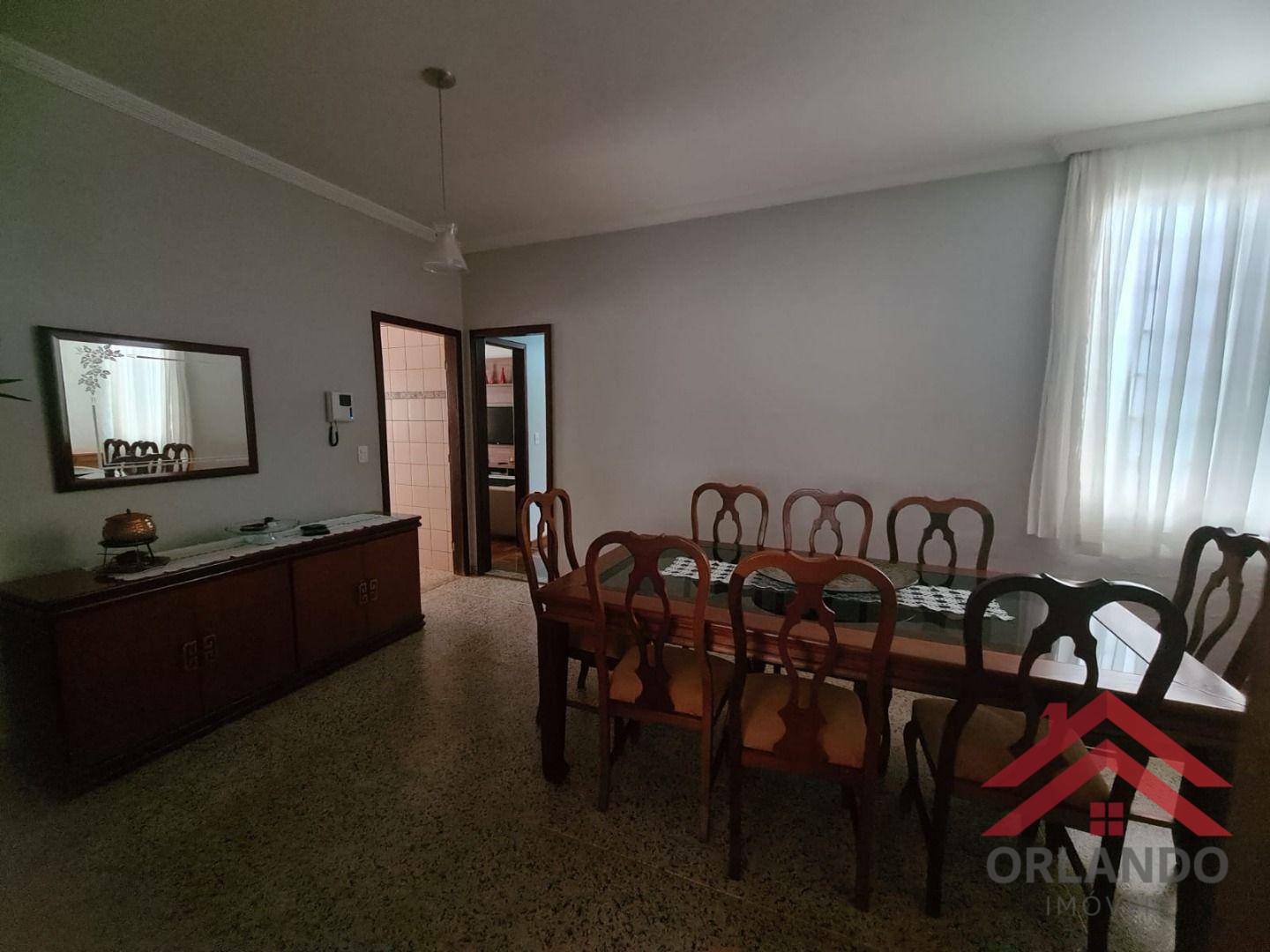 Casa à venda com 3 quartos, 210m² - Foto 6