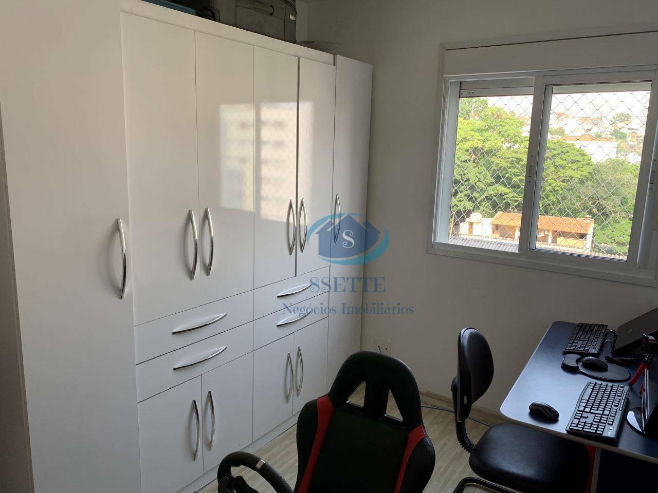 Apartamento à venda com 3 quartos, 98m² - Foto 26