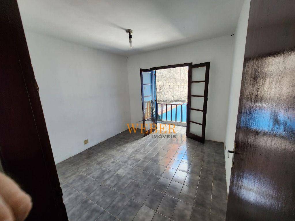 Casa à venda com 3 quartos, 260m² - Foto 16