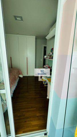 Apartamento à venda com 4 quartos, 291m² - Foto 7