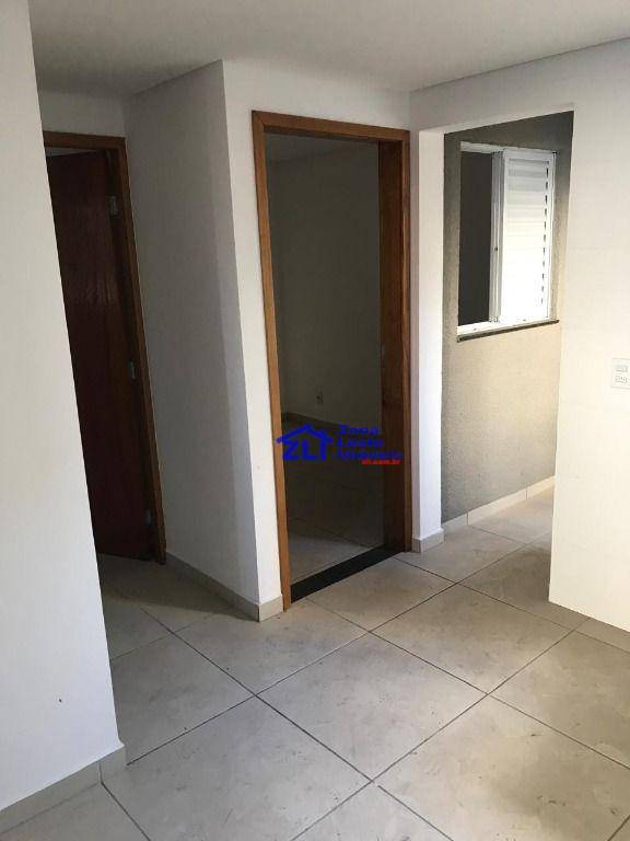 Apartamento para alugar com 2 quartos, 40m² - Foto 12