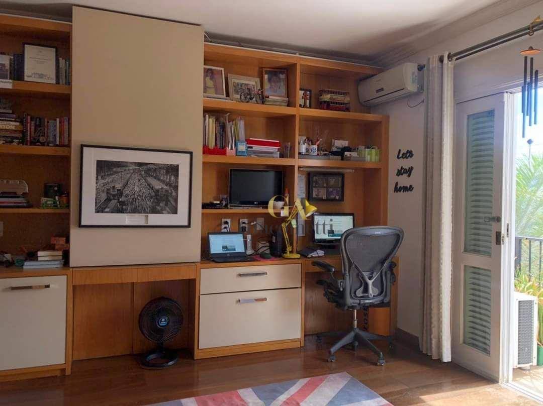 Casa de Condomínio à venda com 4 quartos, 399m² - Foto 23