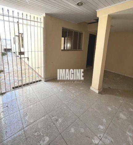 Casa à venda com 2 quartos, 100m² - Foto 12