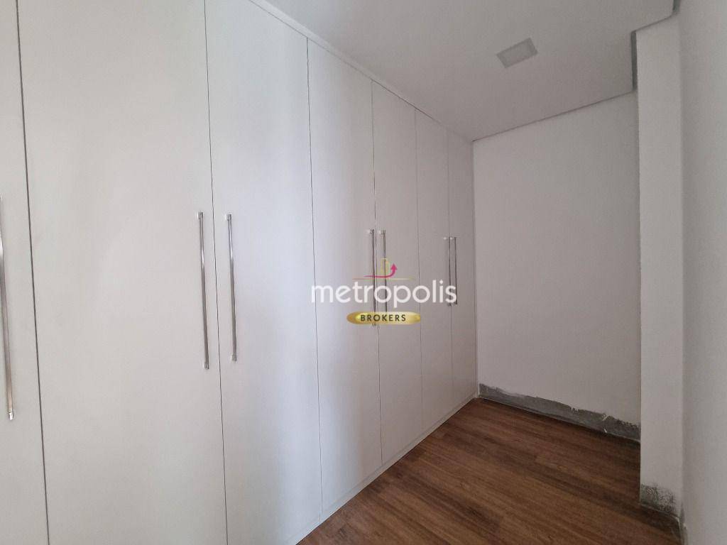 Sobrado à venda com 4 quartos, 700m² - Foto 40