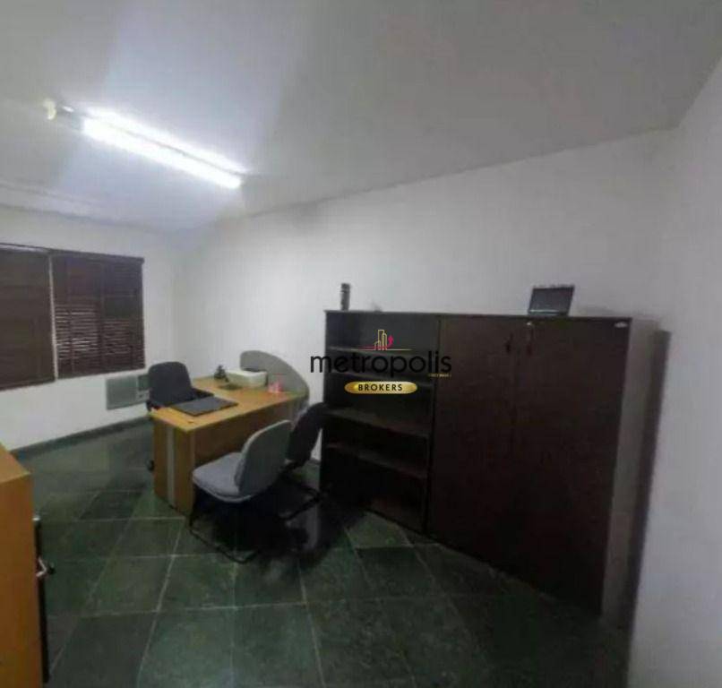 Sobrado para alugar com 5 quartos, 168m² - Foto 9