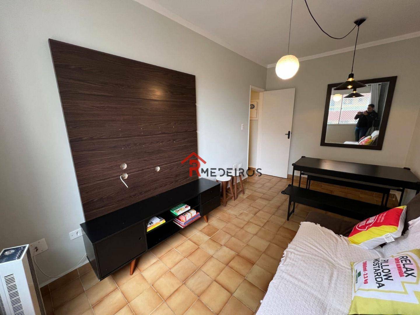 Apartamento à venda com 1 quarto, 45m² - Foto 4