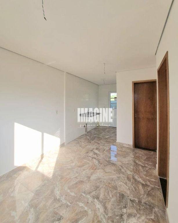 Apartamento à venda com 2 quartos, 45m² - Foto 2