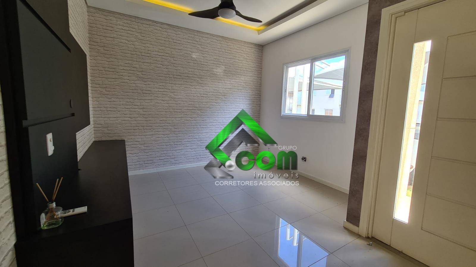 Casa à venda com 3 quartos, 130m² - Foto 19