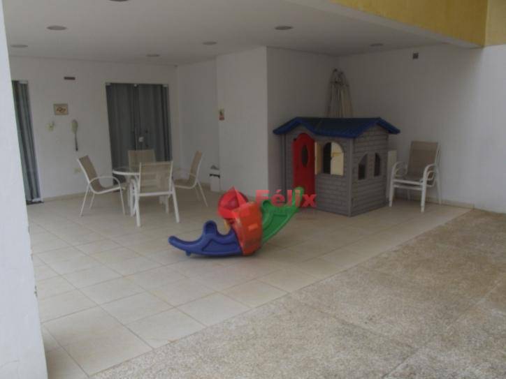 Apartamento à venda com 4 quartos, 200m² - Foto 55