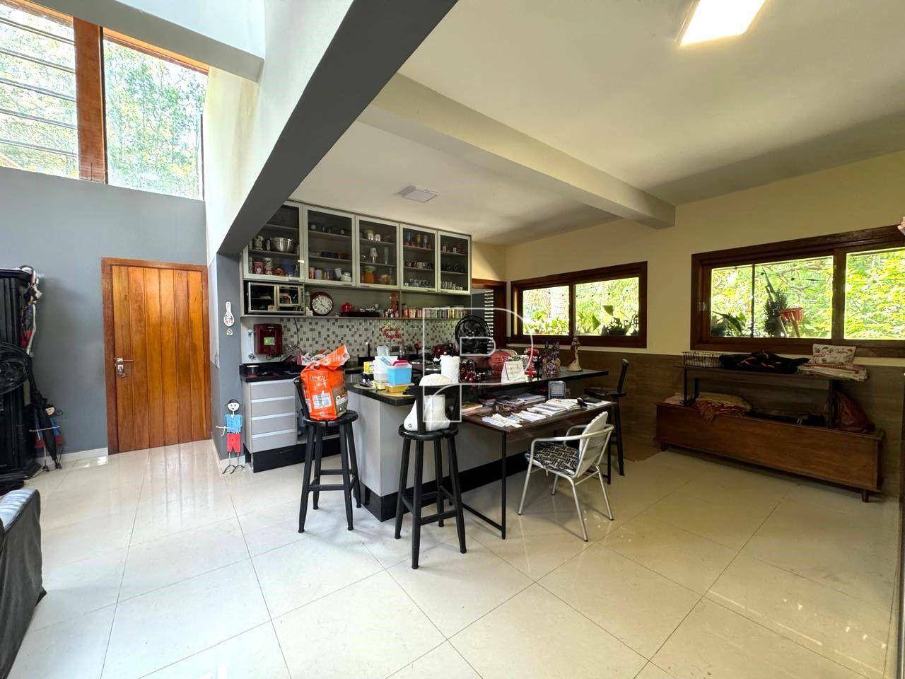 Casa de Condomínio à venda com 3 quartos, 150m² - Foto 6