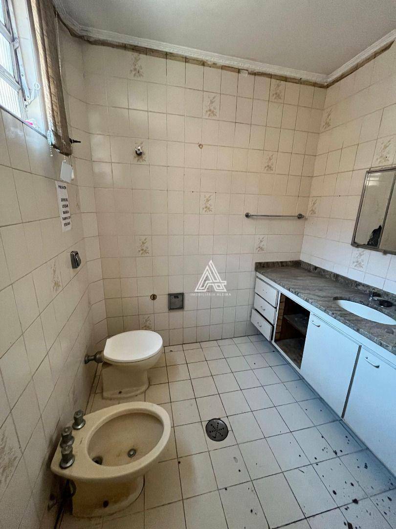 Sobrado à venda e aluguel com 3 quartos, 202m² - Foto 59