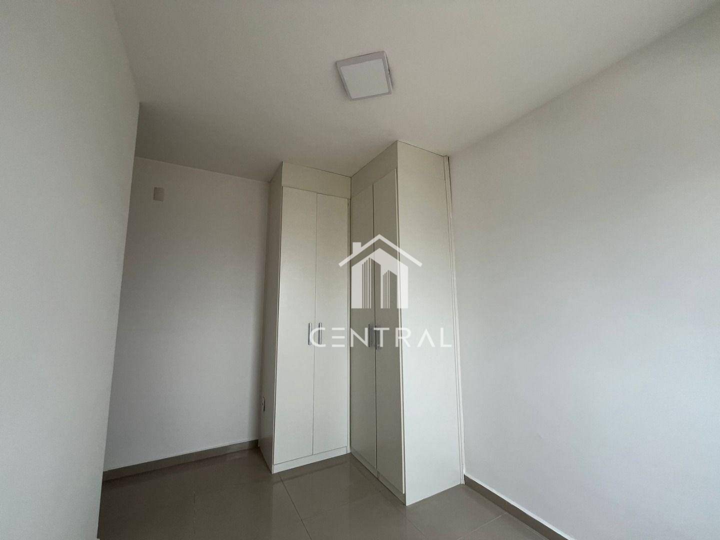 Apartamento à venda e aluguel com 2 quartos, 52m² - Foto 11