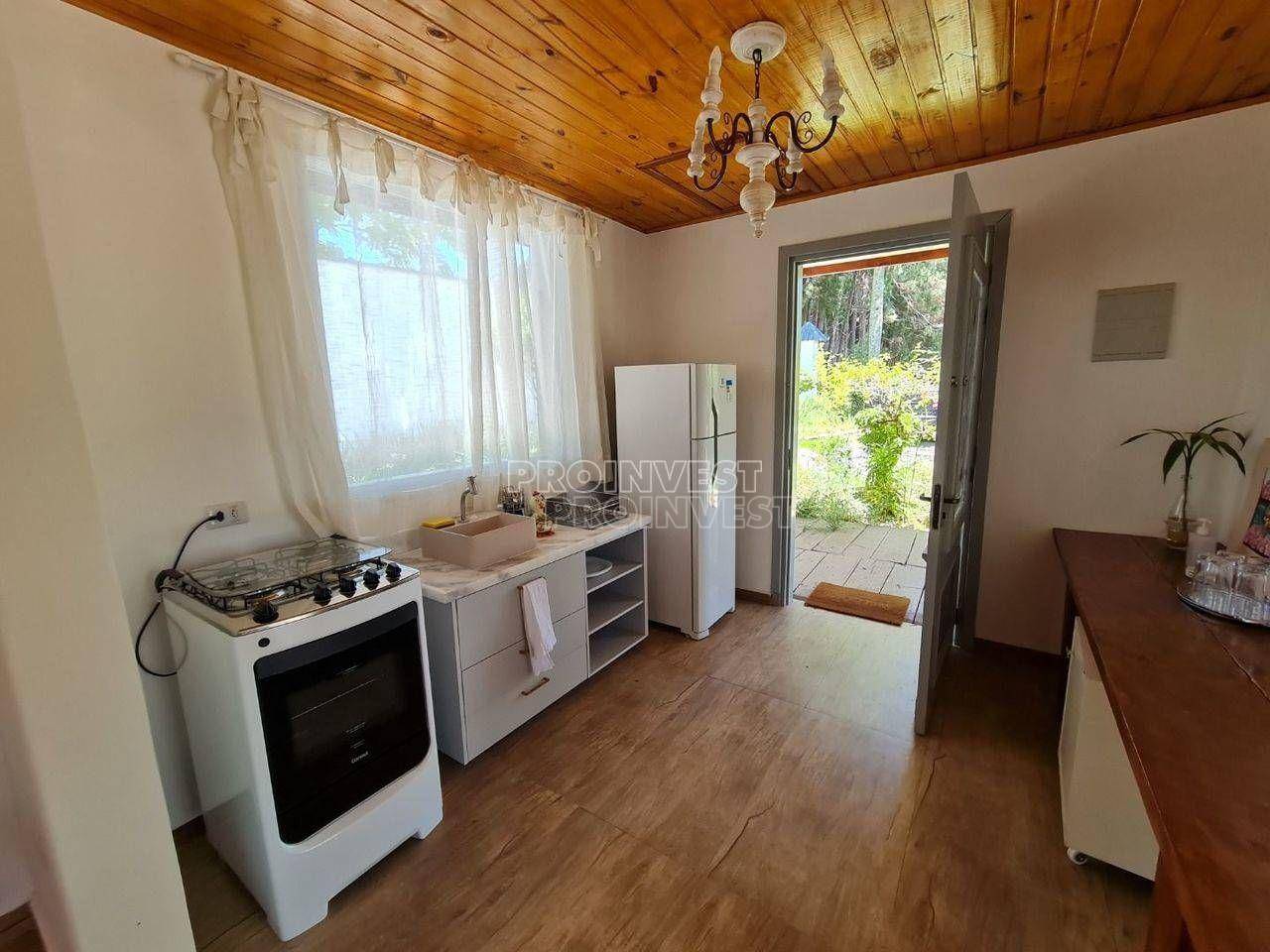 Chácara à venda com 8 quartos, 700m² - Foto 23