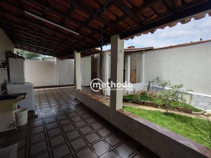 Casa à venda com 3 quartos, 225m² - Foto 18