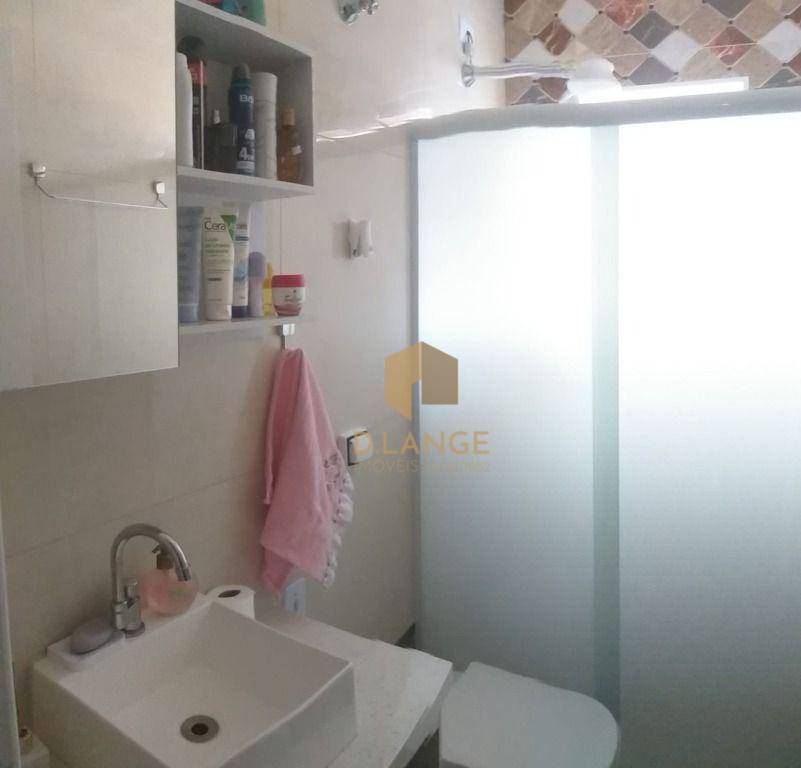 Casa à venda com 3 quartos, 174m² - Foto 11