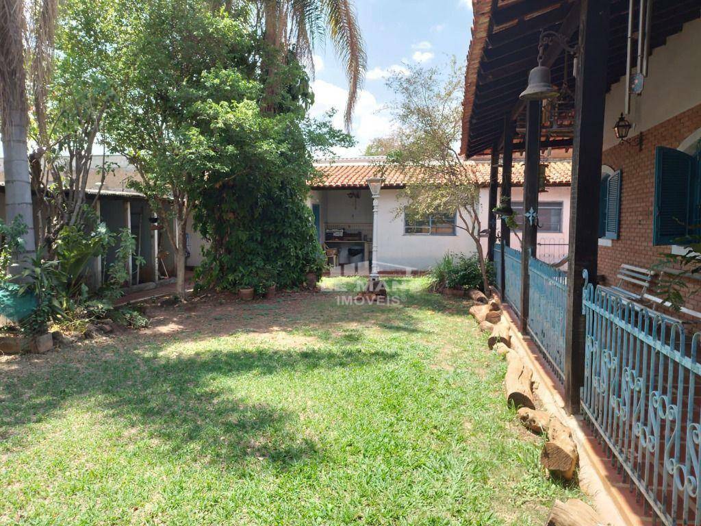 Casa à venda com 3 quartos, 339m² - Foto 39