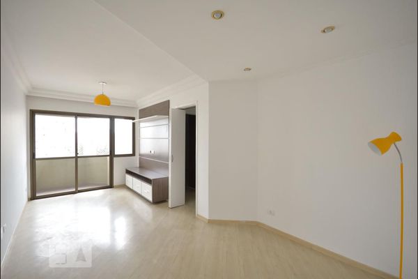 Apartamento à venda com 2 quartos, 67m² - Foto 4