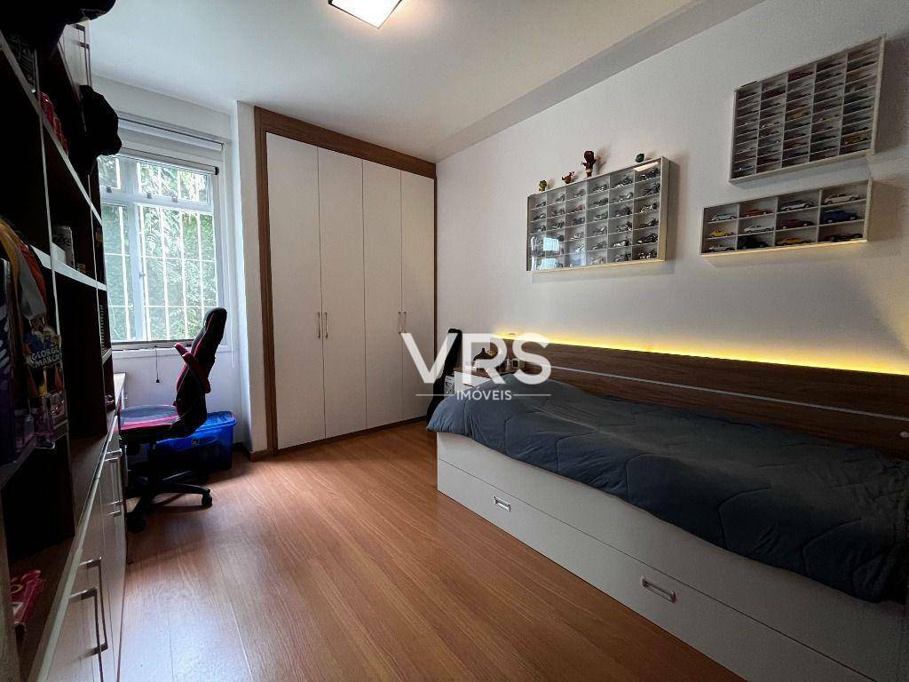 Apartamento à venda com 2 quartos, 80m² - Foto 18