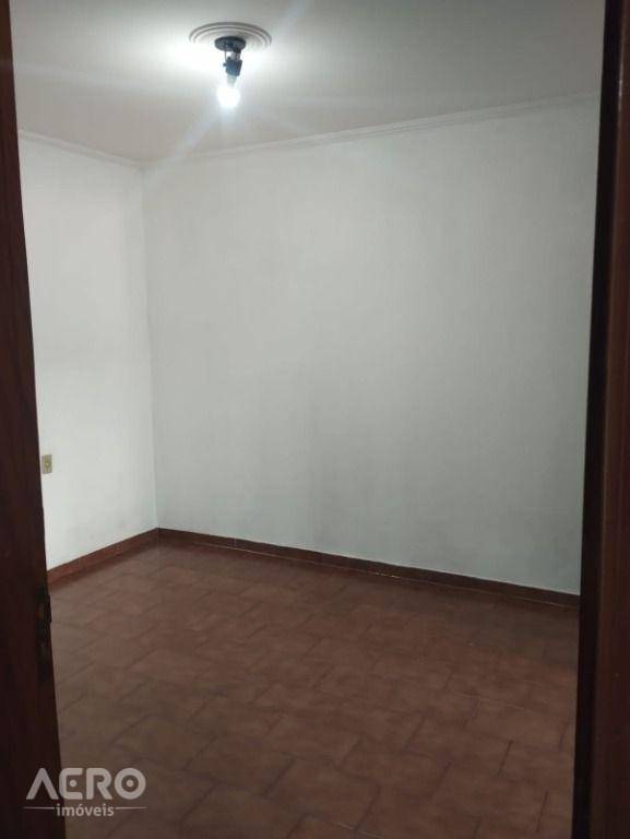 Casa à venda e aluguel com 2 quartos, 82m² - Foto 15