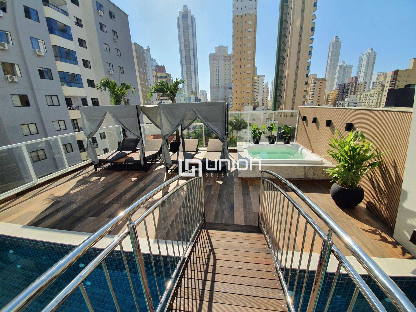 Apartamento à venda com 4 quartos, 173m² - Foto 17