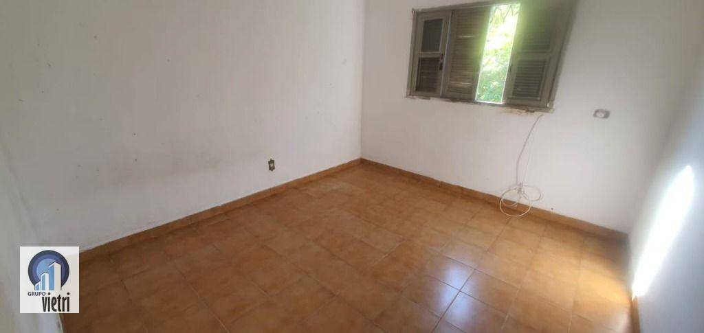 Sobrado à venda com 5 quartos, 250m² - Foto 6