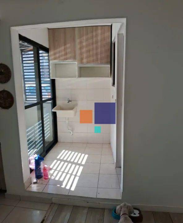 Casa à venda com 3 quartos, 100m² - Foto 8