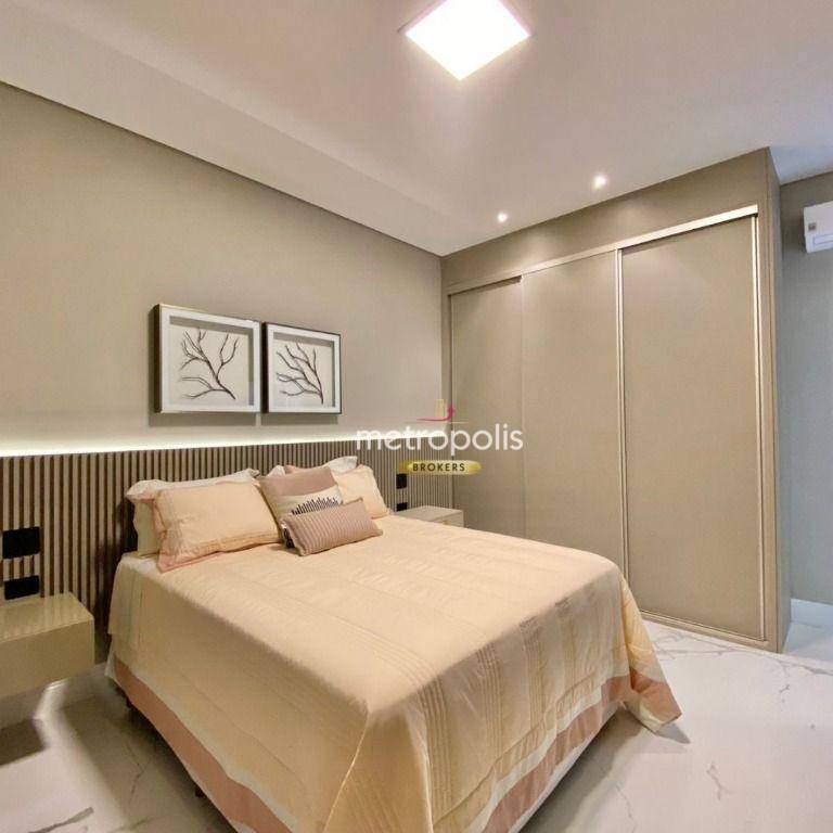 Sobrado à venda com 6 quartos, 690m² - Foto 32