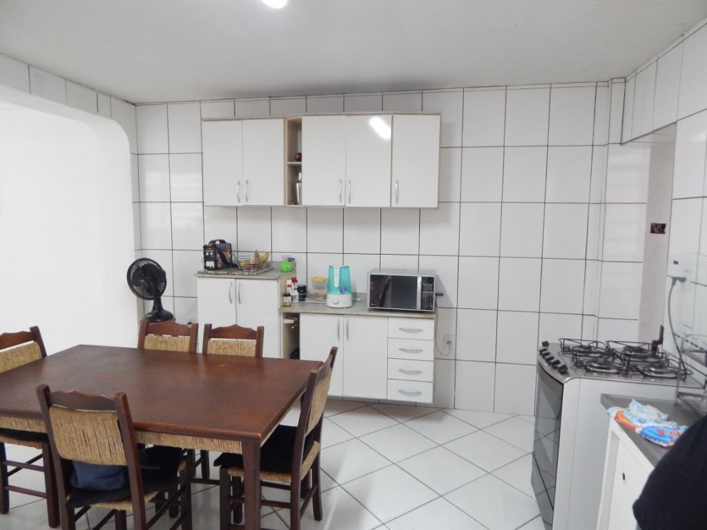 Sobrado à venda com 4 quartos, 250m² - Foto 12