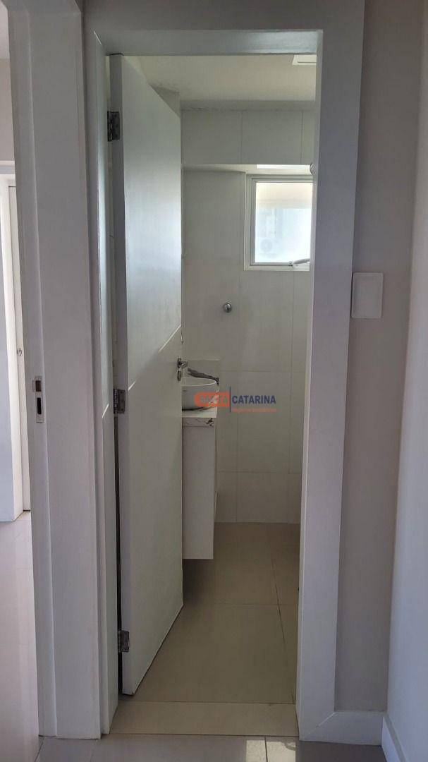 Apartamento à venda com 3 quartos, 100m² - Foto 11