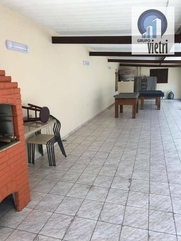 Casa à venda com 4 quartos, 180m² - Foto 13