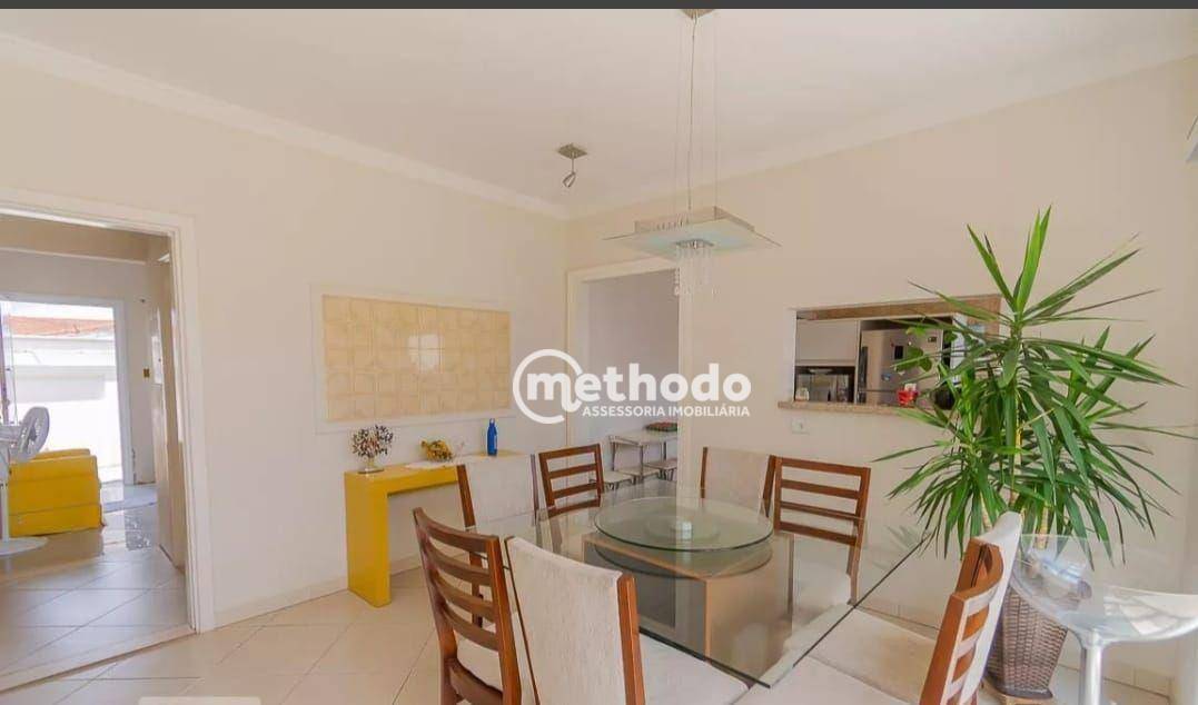 Casa à venda com 2 quartos, 140m² - Foto 2