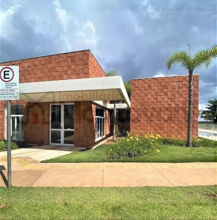 Casa de Condomínio à venda com 3 quartos, 277m² - Foto 3