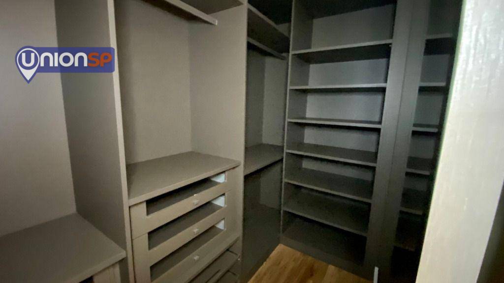 Apartamento à venda com 3 quartos, 168m² - Foto 13