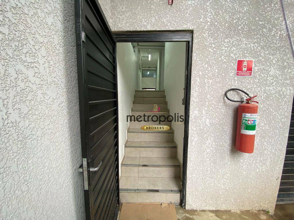 Depósito-Galpão-Armazém para alugar, 1700m² - Foto 15