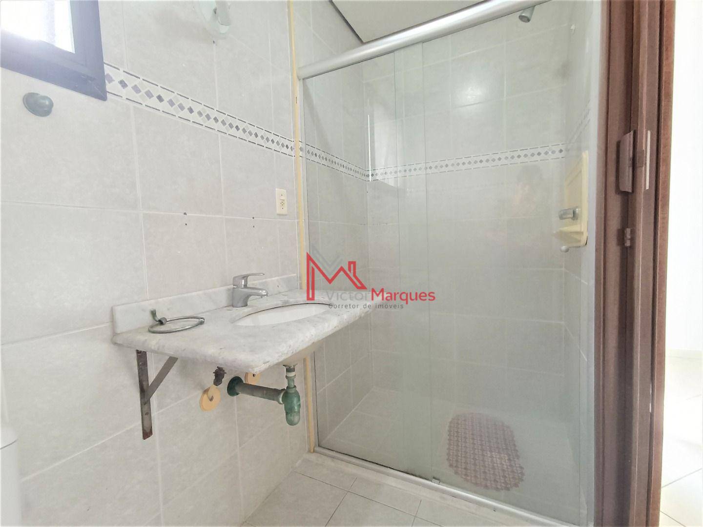 Apartamento para alugar com 3 quartos, 125m² - Foto 29